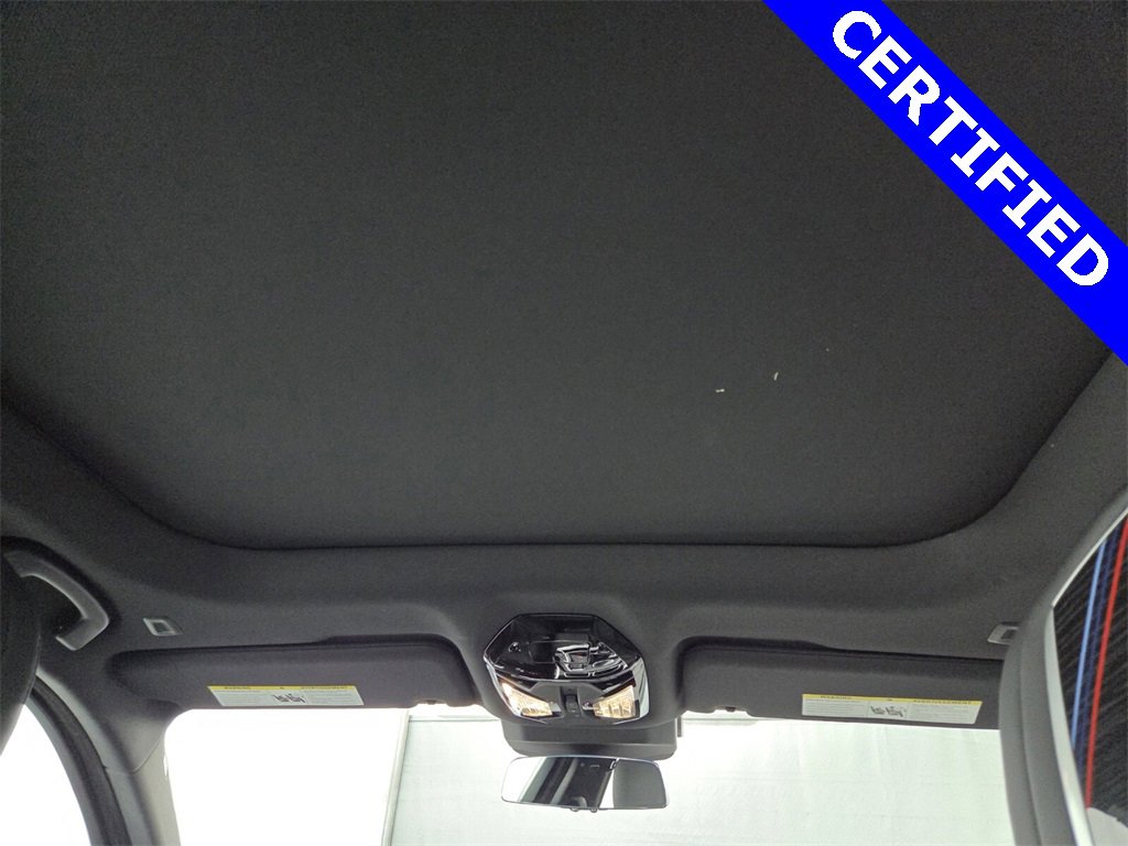 Used 2023 BMW 740i image 22