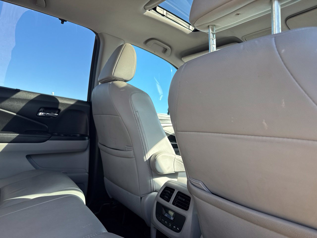 Used 2021 Honda Pilot EX-L image 36