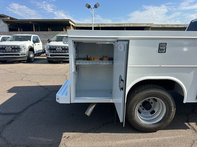 Used 2025 Ford F350 XL w/ XL Chrome Package AWD/4WD image 9