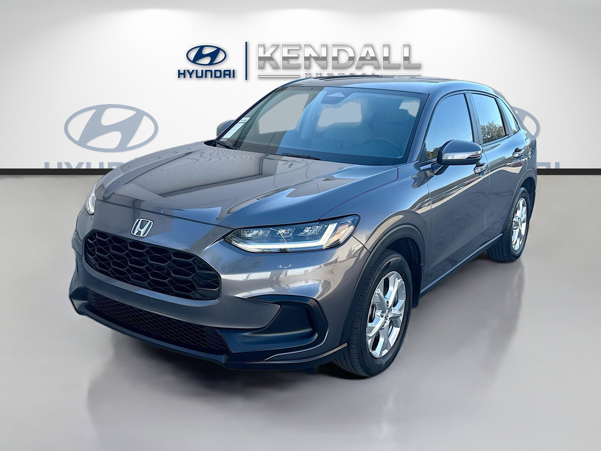 Used 2025 Honda HR-V LX image 3