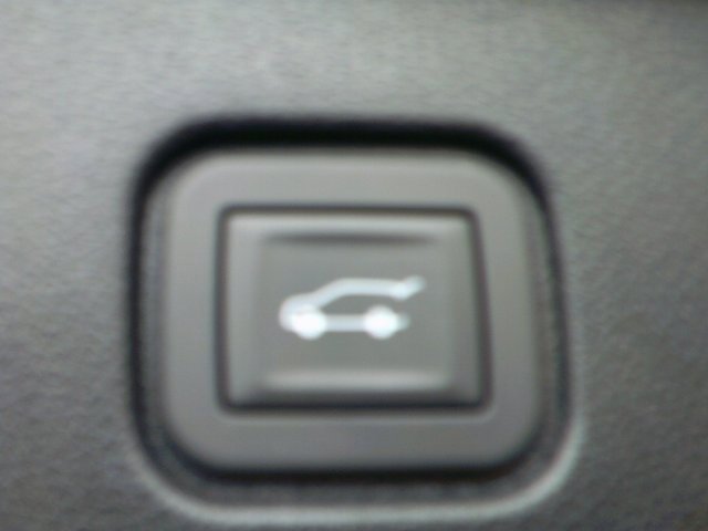 New 2025 Chevrolet Blazer EV RS image 23