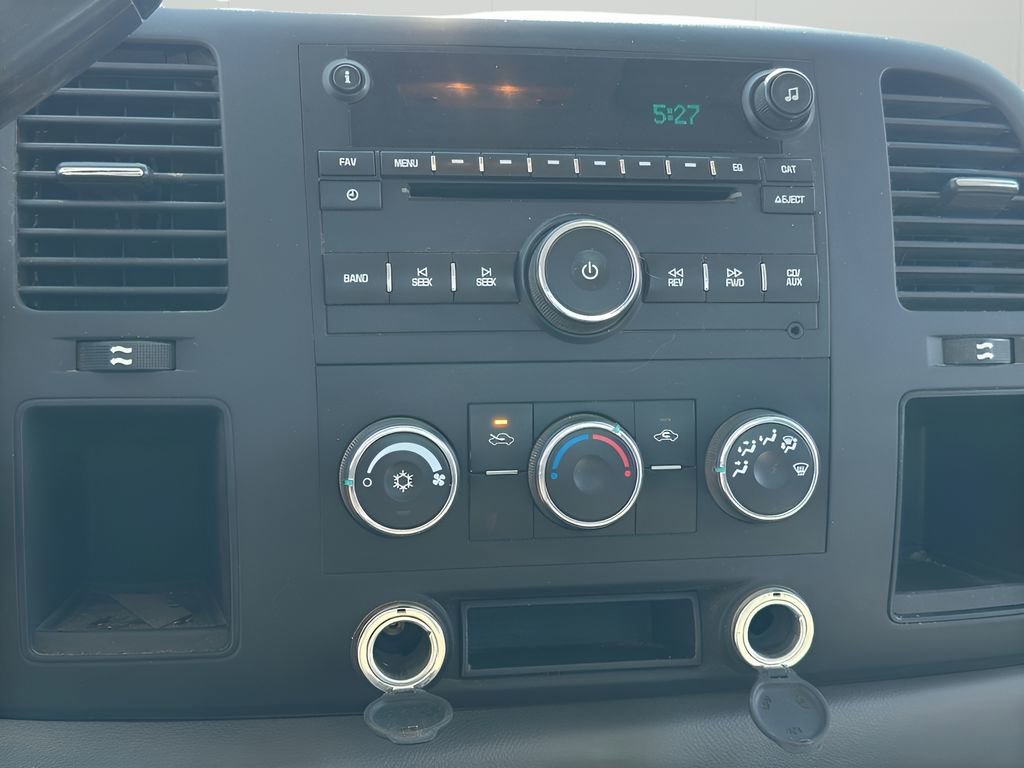 Used 2013 GMC Sierra 3500 W/T image 11