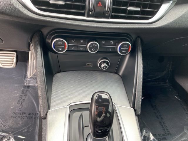 Used 2018 Alfa Romeo Stelvio Ti Sport image 15