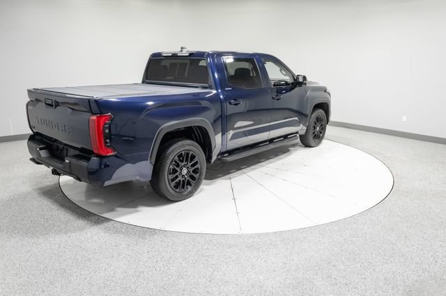 Used 2024 Toyota Tundra Limited AWD/4WD image 30
