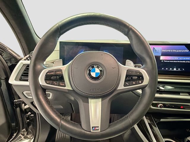 Used 2025 BMW X7 xDrive40i w/ Executive Package image 10
