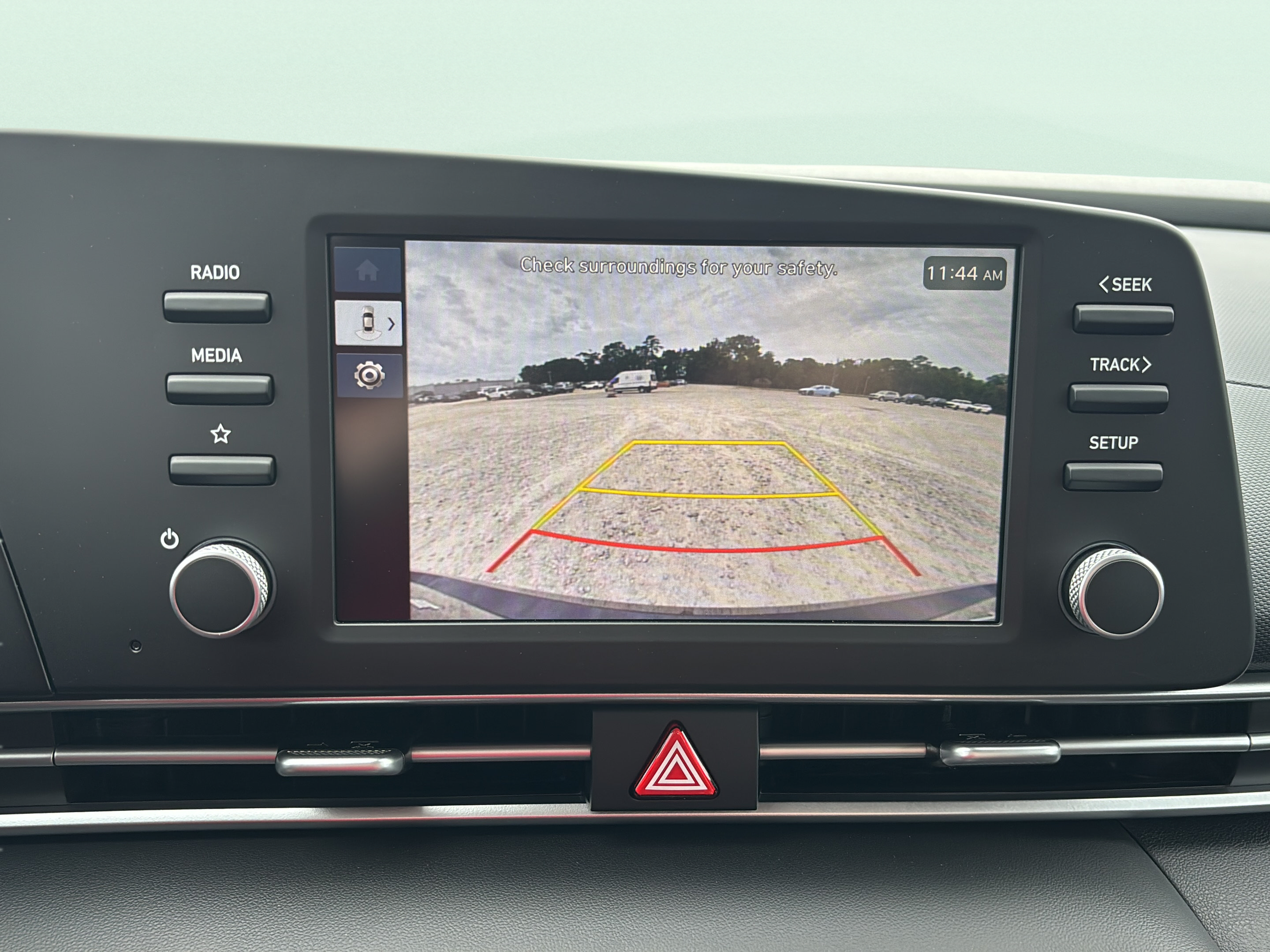 New 2026 Hyundai Elantra SE FWD image 16