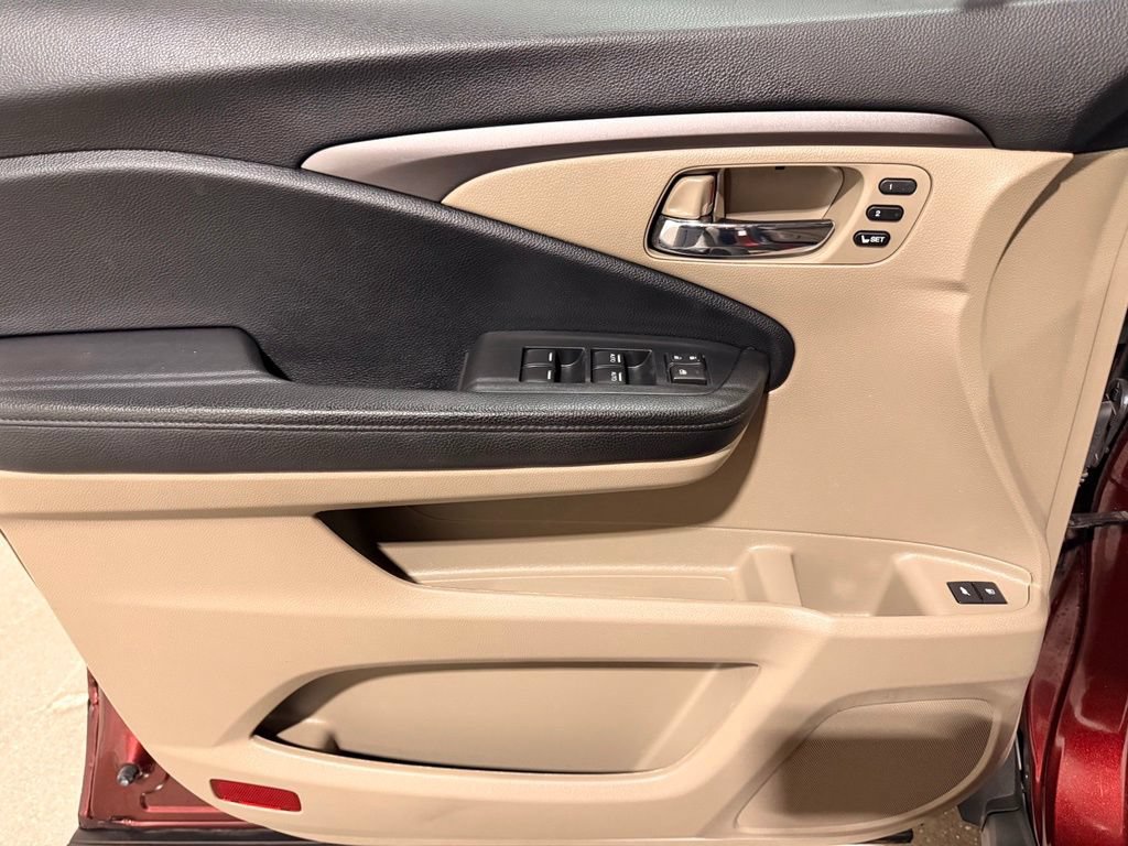 Used 2022 Honda Pilot Special Edition image 14