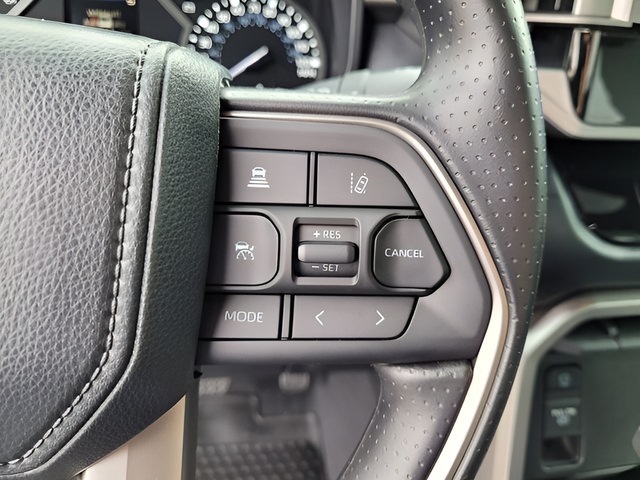 Used 2025 Toyota Tundra SR5 w/ SR5 Convenience Package AWD/4WD image 25