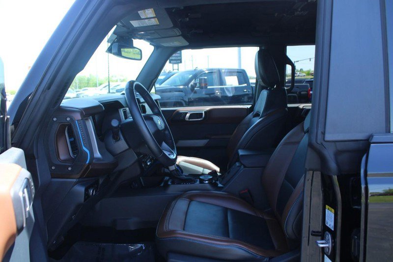 Used 2023 Ford Bronco Outer Banks AWD/4WD image 9