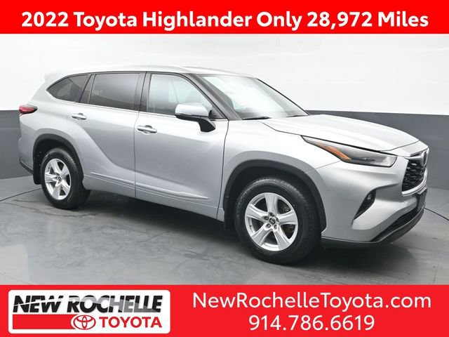 Certified 2022 Toyota Highlander LE