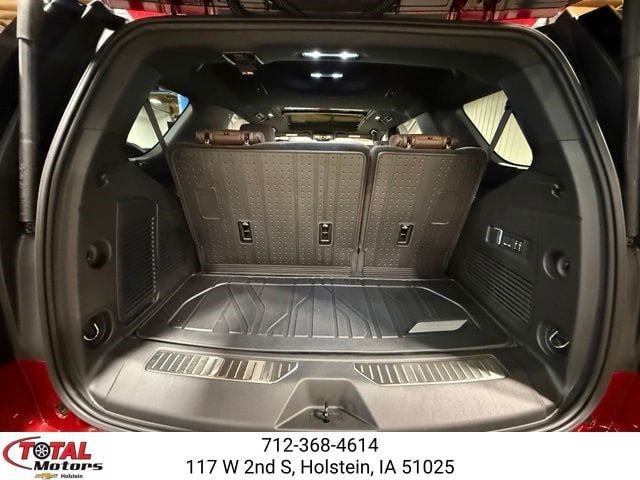 New 2026 Chevrolet Tahoe High Country w/ Sun And Tow Package AWD/4WD image 16
