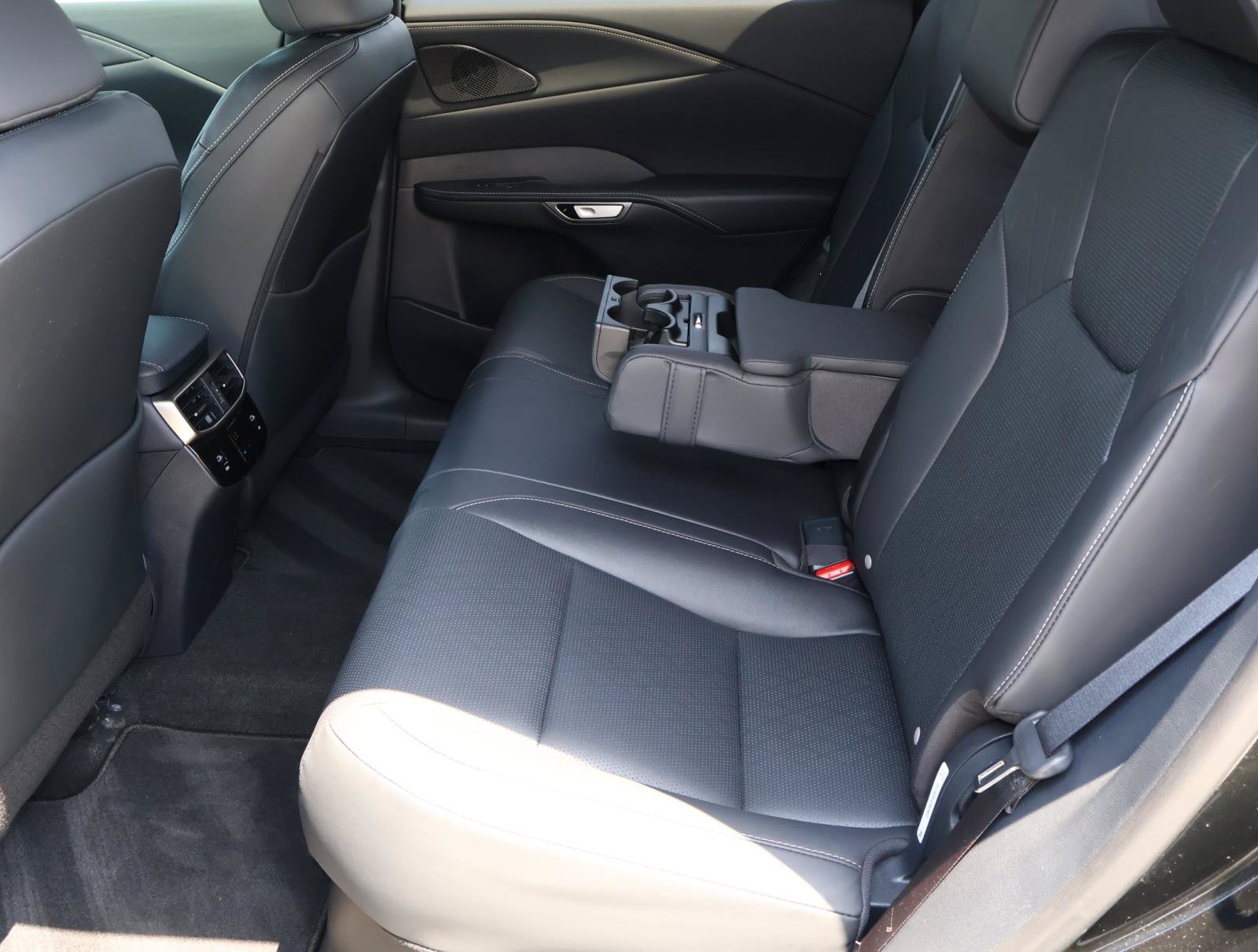 Used 2024 Lexus RX 350 Premium Plus w/ Convenience Package FWD image 23