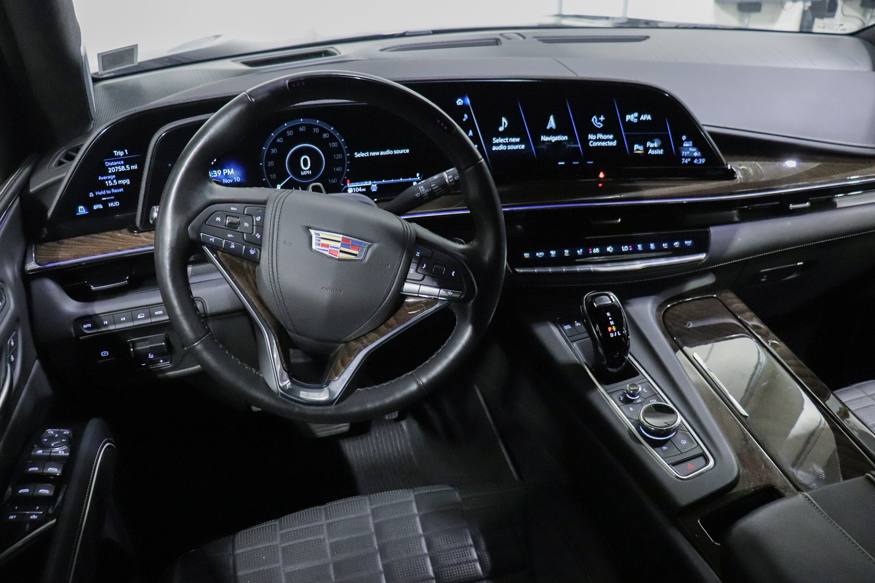 Certified 2023 Cadillac Escalade Sport Platinum w/ LPO, ONYX Package image 26