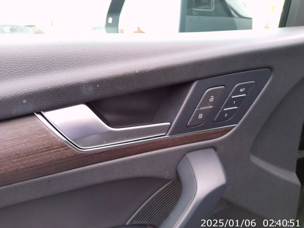 Certified 2023 Audi Q5 2.0T Premium Plus w/ Premium Plus Package image 18