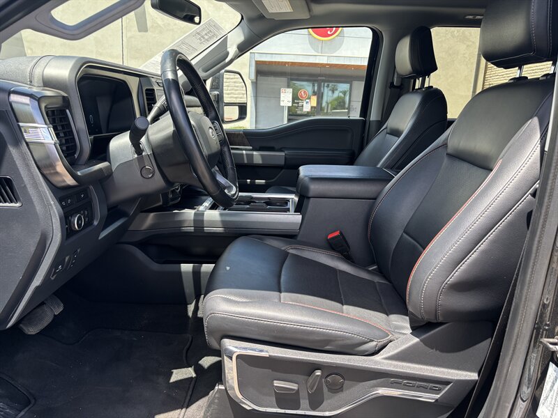 Used 2023 Ford F350 Lariat w/ Sport Appearance Package AWD/4WD image 15