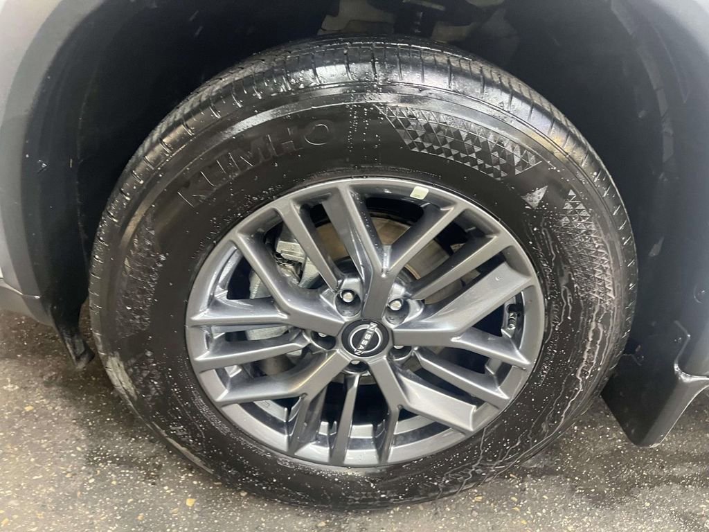 Certified 2025 Nissan Rogue S image 10