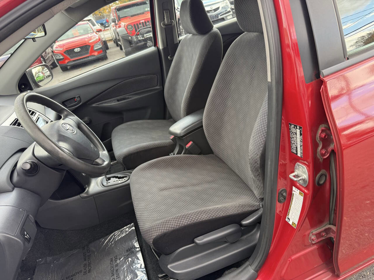 Used 2008 Toyota Yaris Sedan image 7