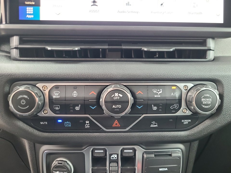 New 2025 Jeep Wrangler Sport S 4xe w/ Convenience Group image 18