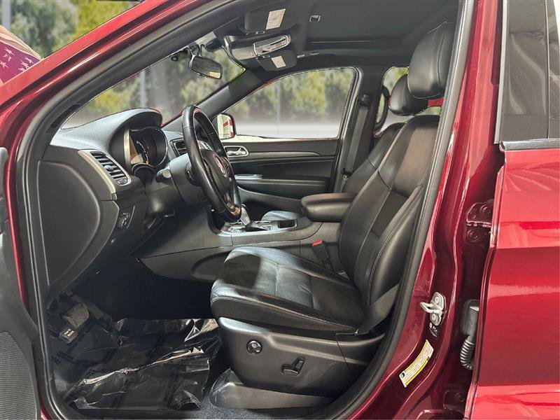 Used 2021 Jeep Grand Cherokee Laredo X AWD/4WD image 9