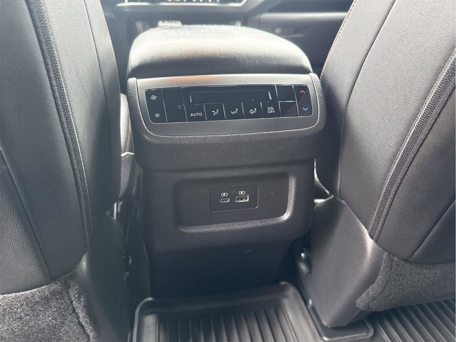 Used 2024 Nissan Pathfinder Rock Creek AWD/4WD image 20