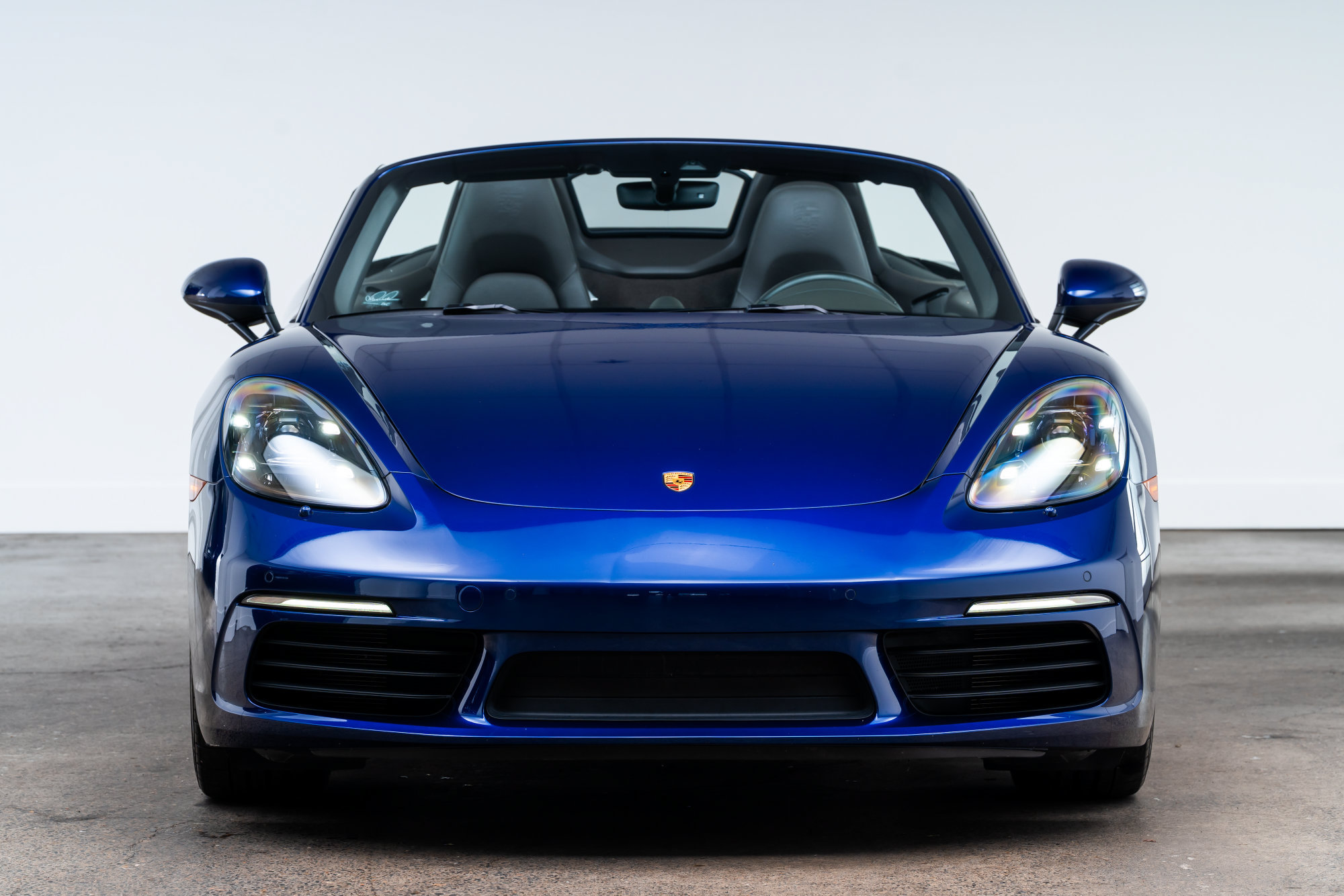 Used 2021 Porsche 718 Boxster S RWD image 3