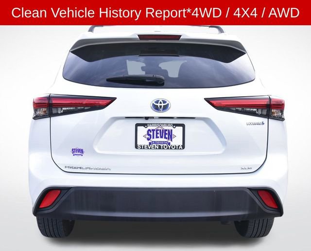 Used 2022 Toyota Highlander XLE image 4