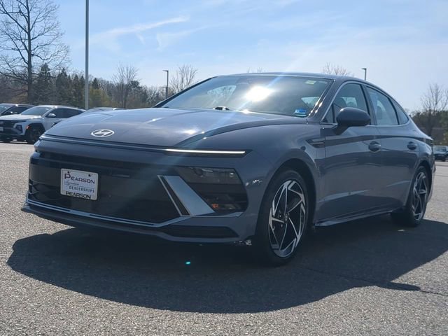 Used 2024 Hyundai Sonata SEL w/ Convenience Package image 7