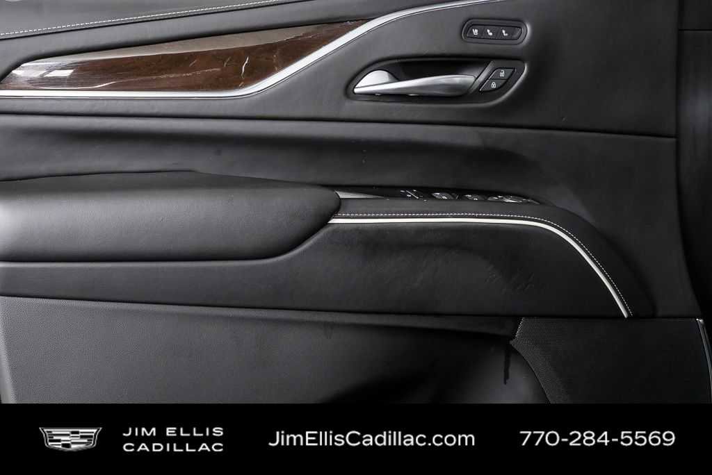 Used 2023 Cadillac Escalade Premium Luxury Platinum w/ Heavy-Duty Trailer Package image 6