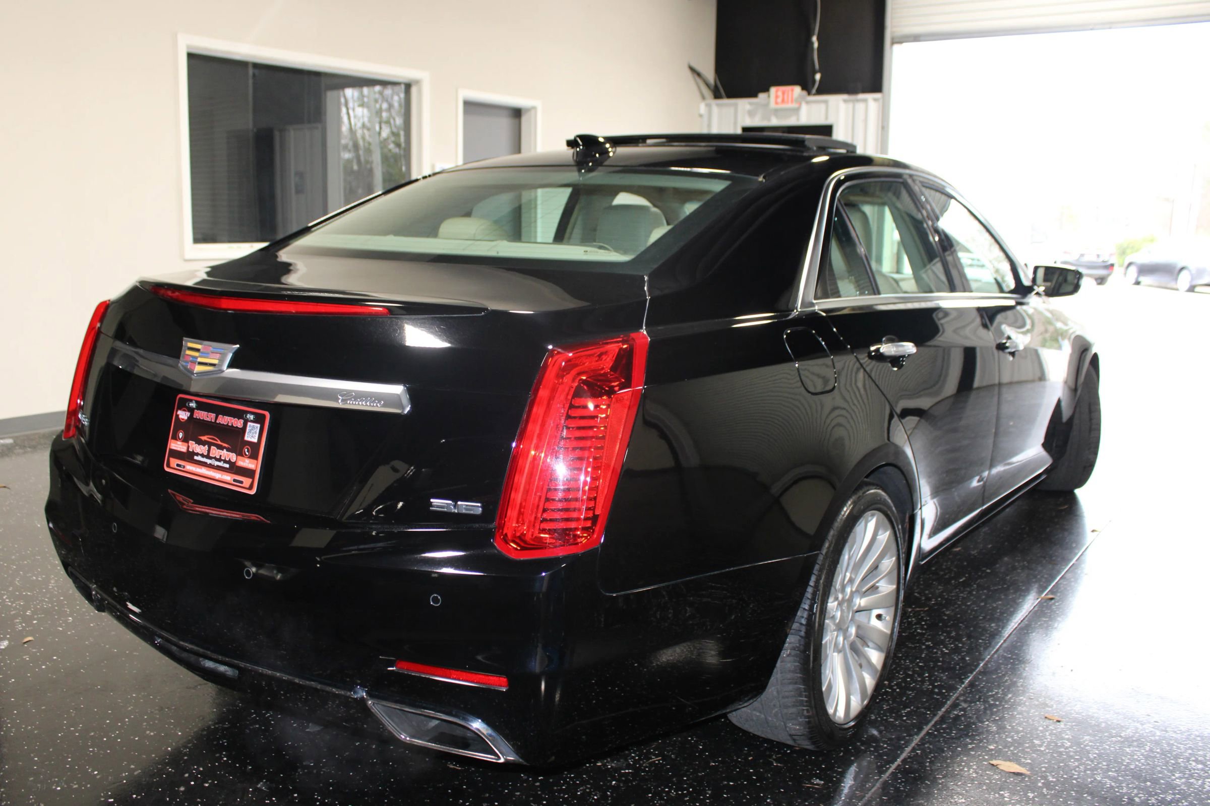 Used 2015 Cadillac CTS Performance image 2