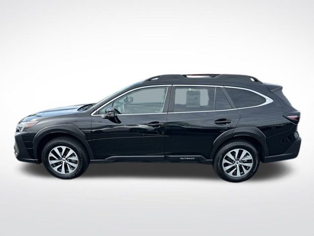 Used 2024 Subaru Outback Premium AWD/4WD image 3