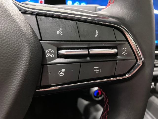 Used 2025 Chevrolet Equinox EV RS image 45