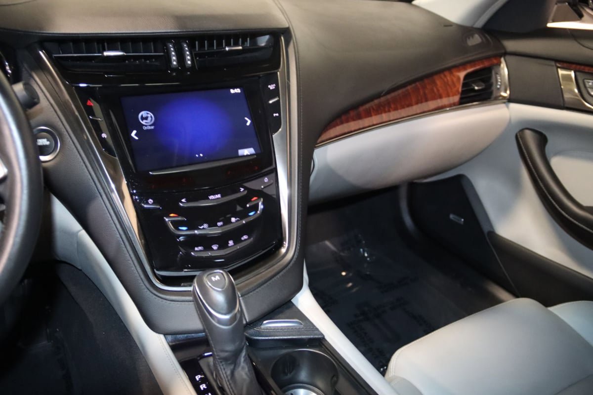 Used 2016 Cadillac CTS Sedan RWD image 44