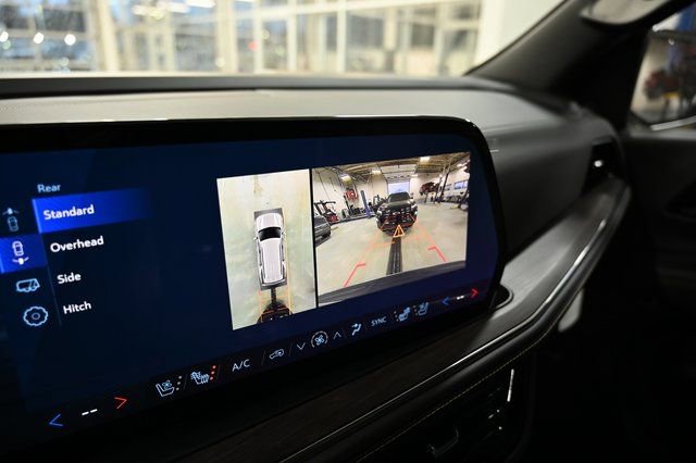 New 2026 Chevrolet Tahoe Premier AWD/4WD image 17