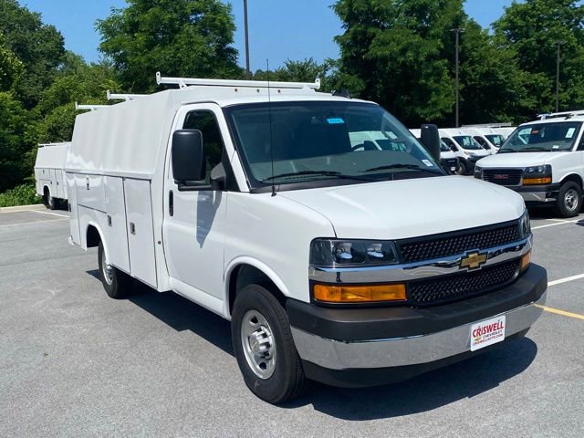New 2025 Chevrolet Express 3500 w/ Power Convenience Package image 2