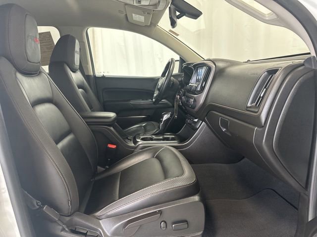 Used 2022 GMC Canyon AT4 image 18