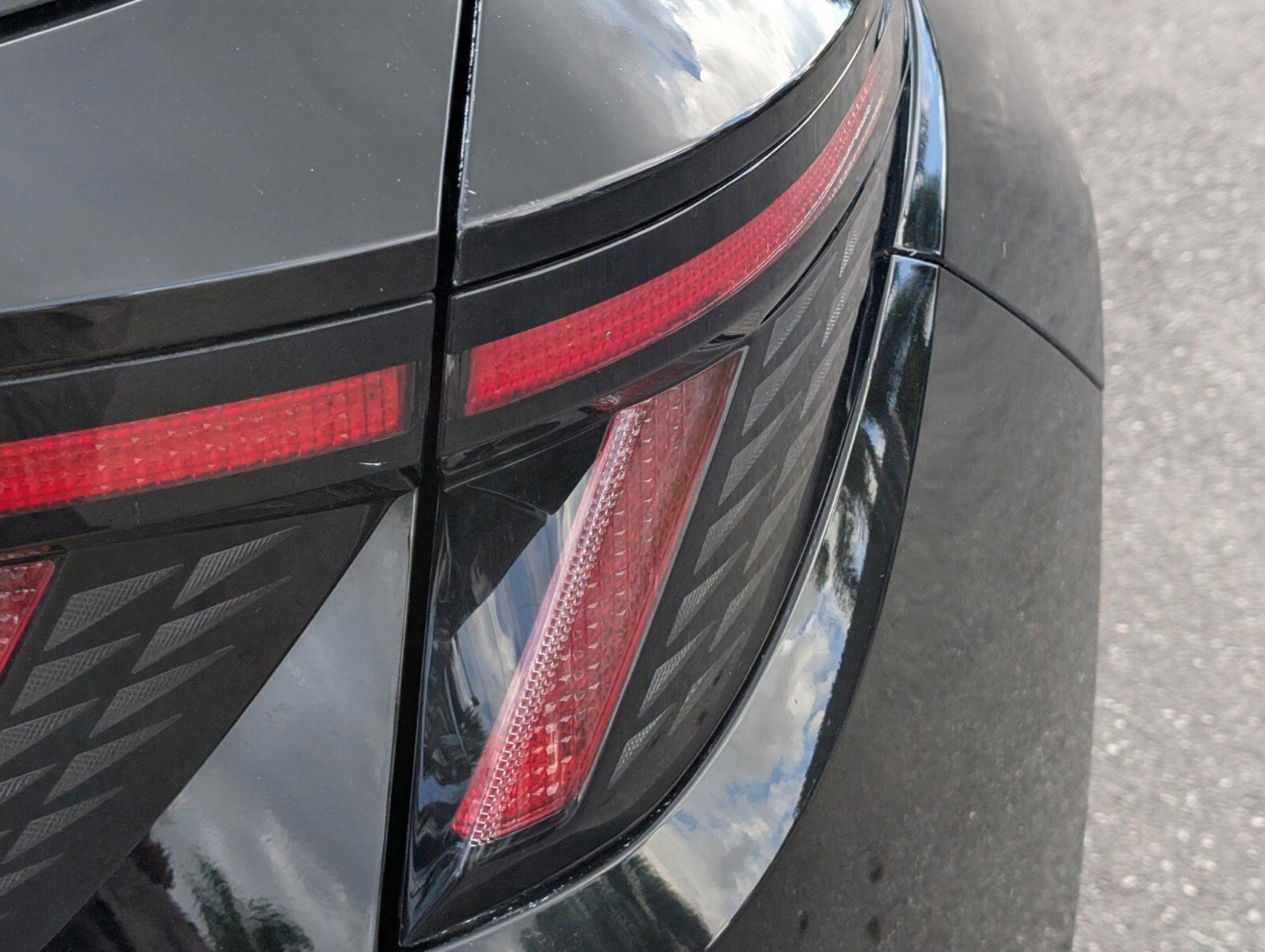 Used 2023 Hyundai Tucson SEL image 25