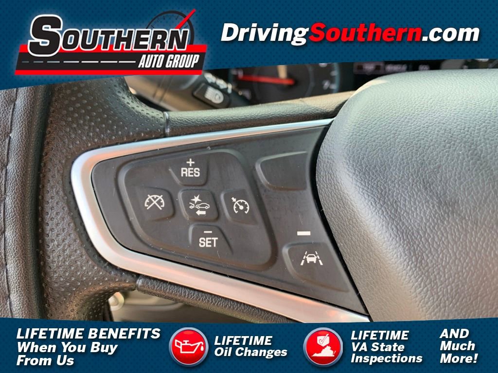Used 2023 Chevrolet Equinox LS FWD image 1