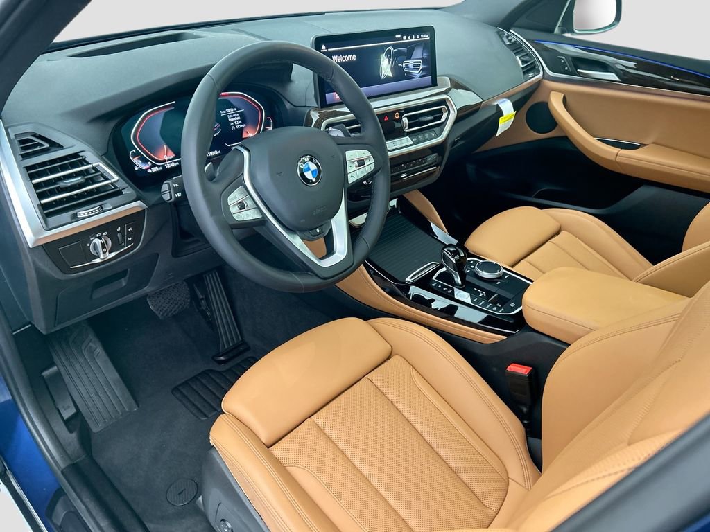 Certified 2024 BMW X4 xDrive30i w/ Premium Package AWD/4WD image 9