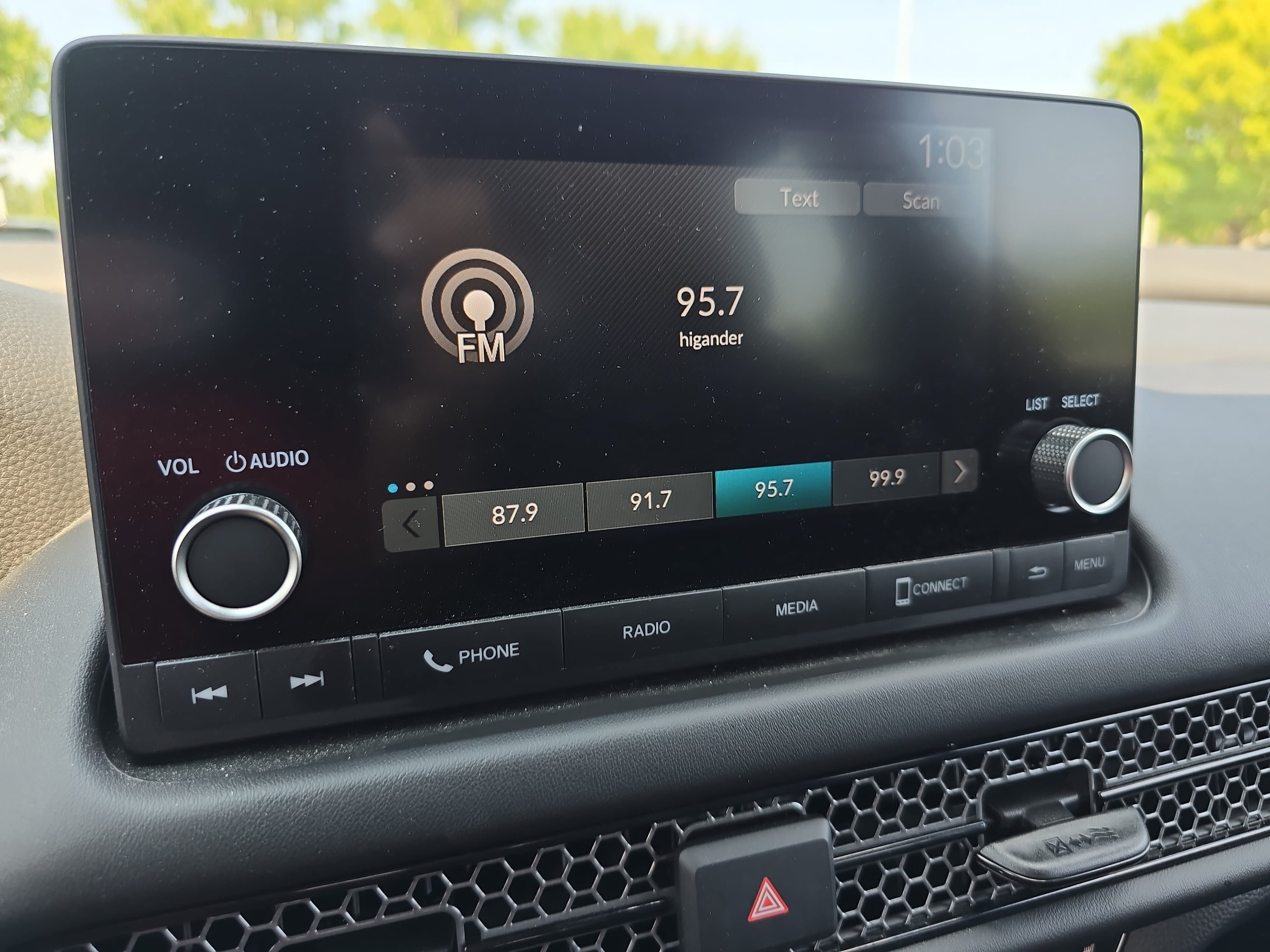 Used 2025 Honda HR-V Sport image 19