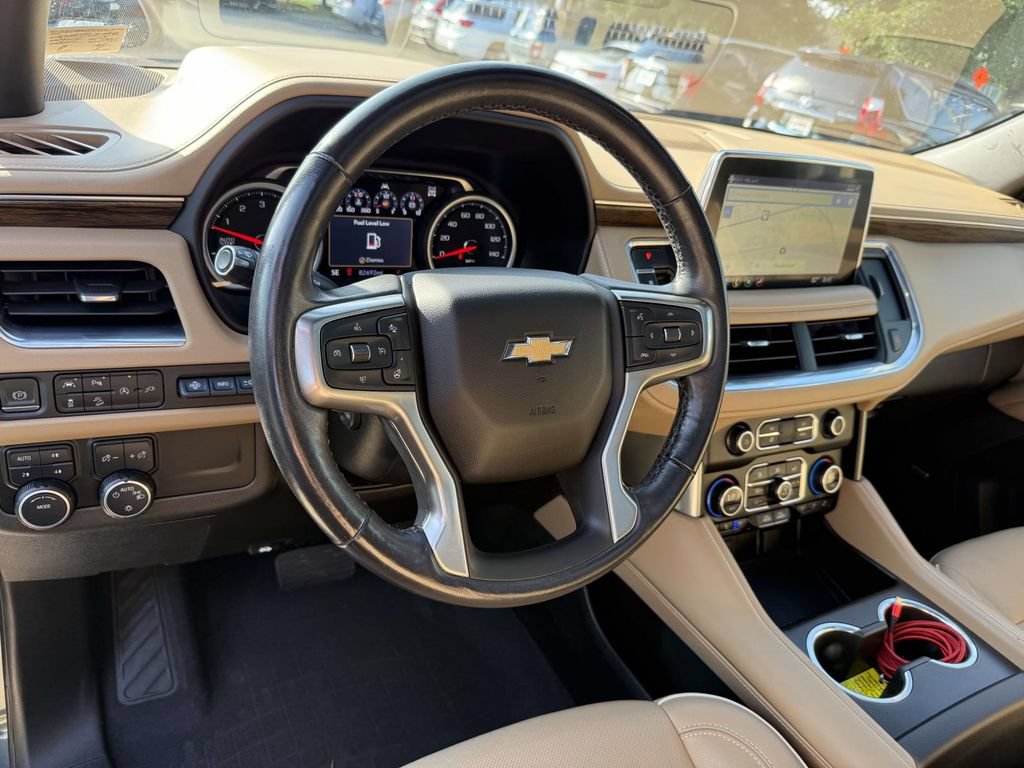 Used 2021 Chevrolet Tahoe Premier AWD/4WD image 2
