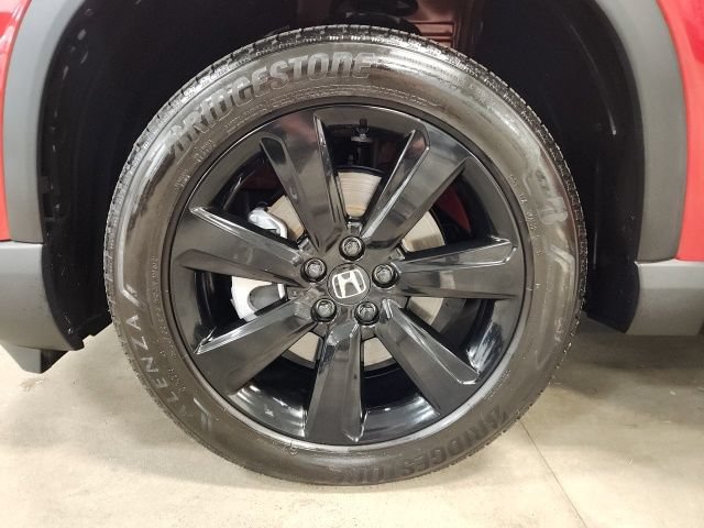 Certified 2025 Honda Pilot Black Edition image 10