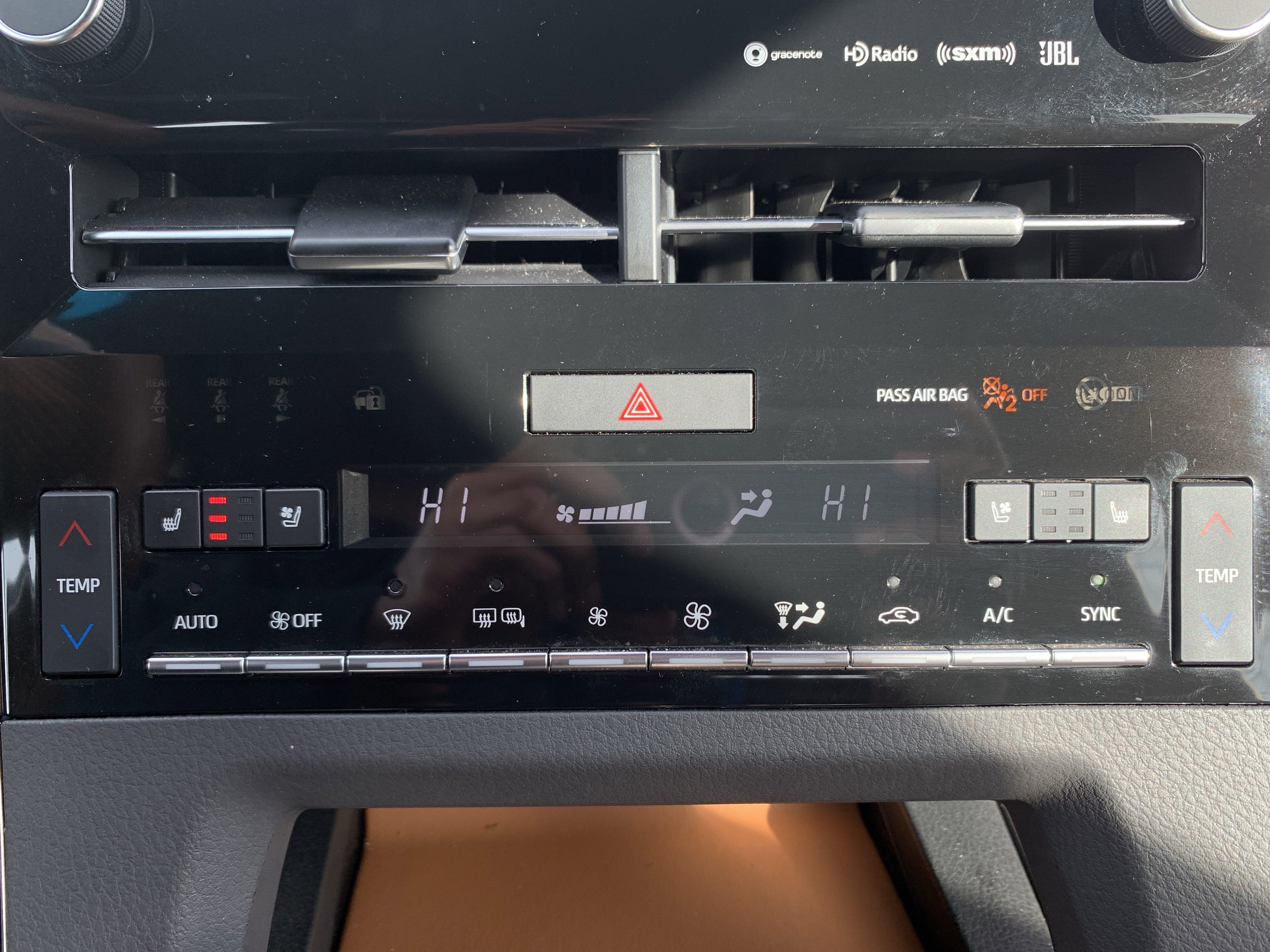 Used 2021 Toyota Avalon Limited w/ Advanced Safety Package image 29