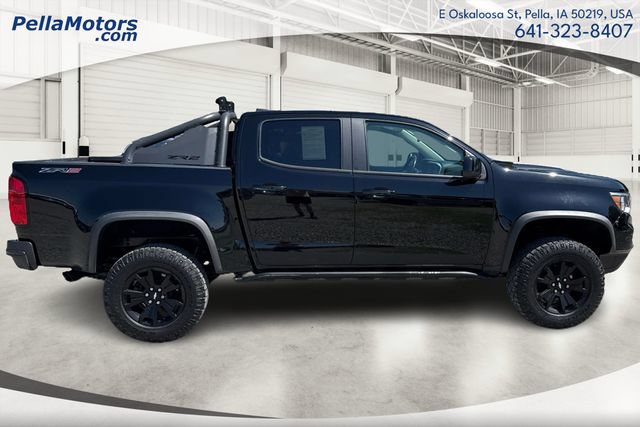 Used 2021 Chevrolet Colorado ZR2 w/ ZR2 Midnight Special Edition AWD/4WD image 2