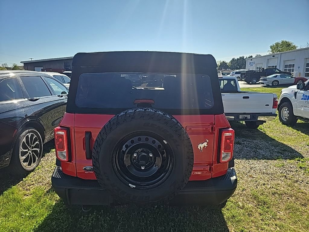 Used 2023 Ford Bronco Black Diamond image 10