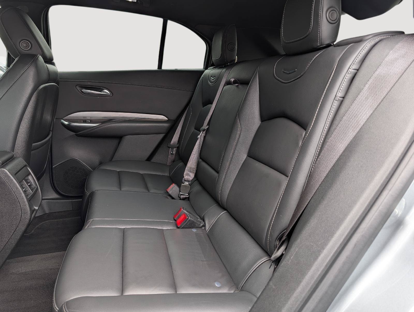 Certified 2024 Cadillac XT4 Premium Luxury AWD/4WD image 19