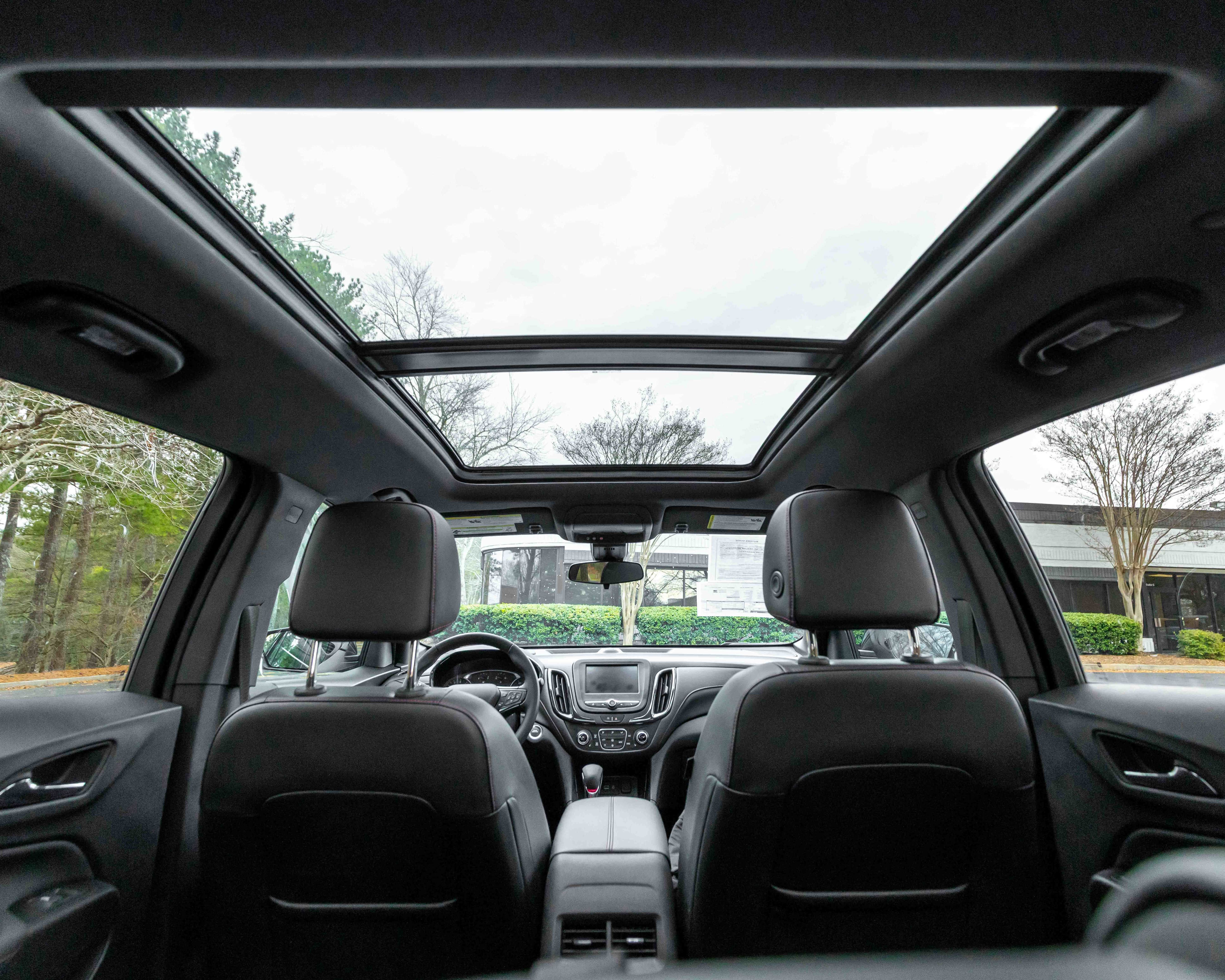 Used 2023 Chevrolet Equinox RS image 12