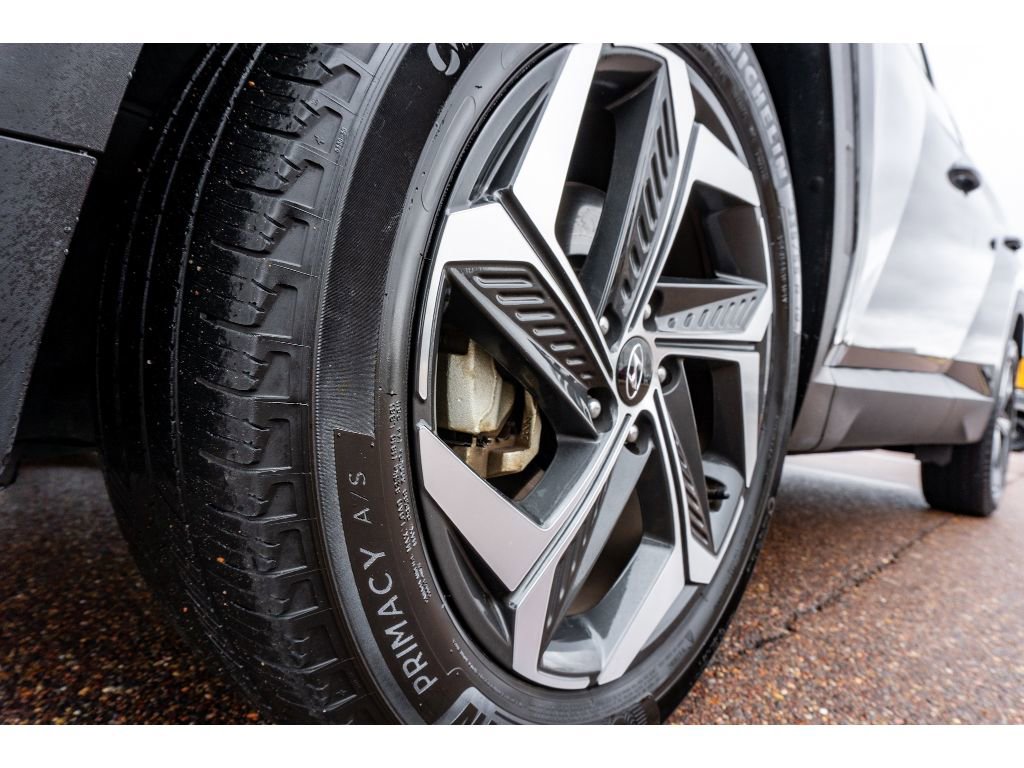 Used 2024 Hyundai Tucson Limited image 9