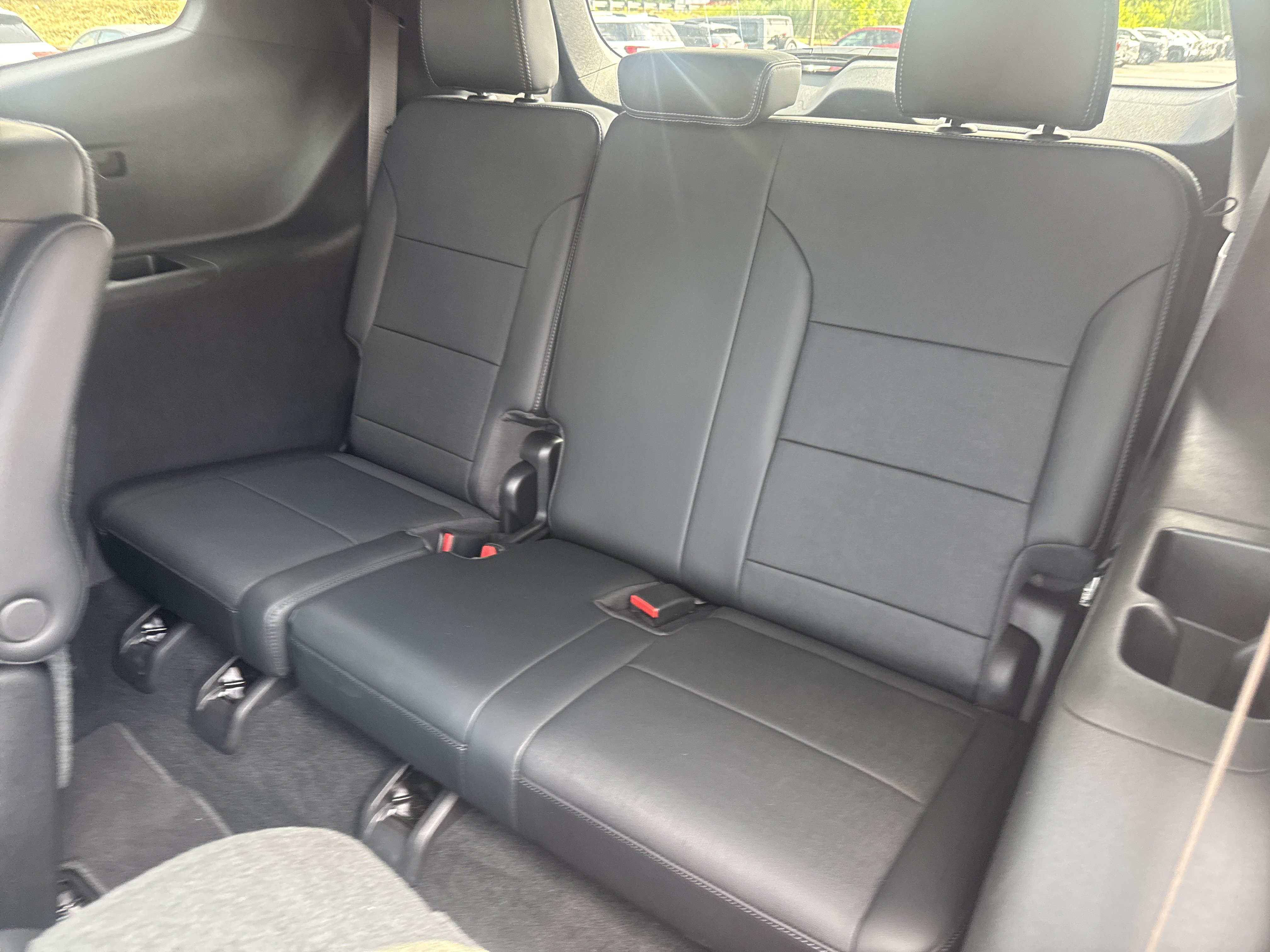 Used 2026 Buick Enclave Preferred AWD/4WD image 14
