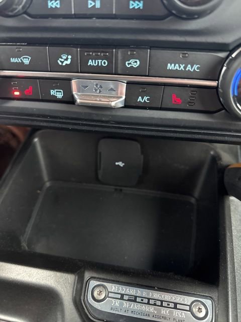 Used 2023 Ford Bronco Badlands image 30