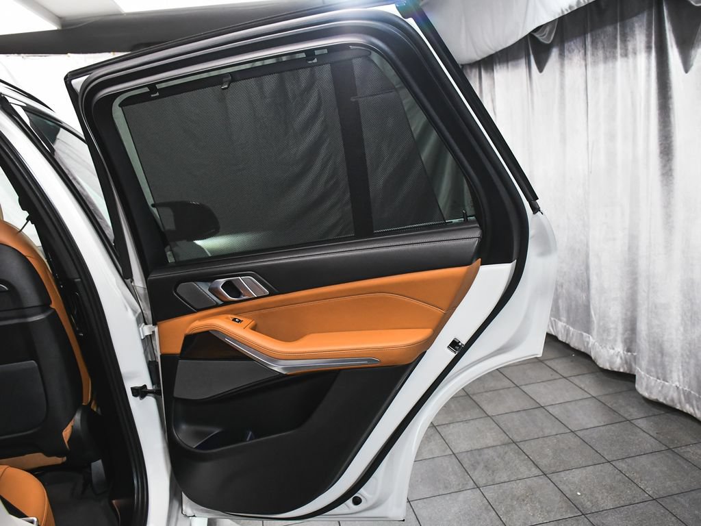 Used 2025 BMW X5 M60i w/ Executive Package AWD/4WD image 14
